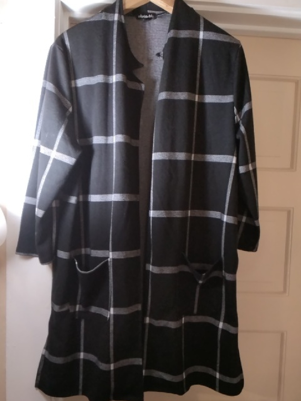 Black & Gray Plaid Open Front Women's Coatigan